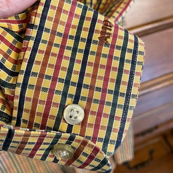 T.Harris Button down shirt - Picture 8 of 8